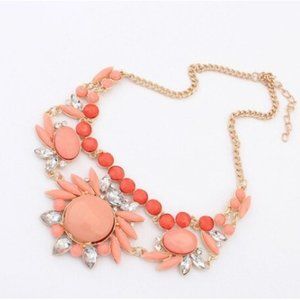 Stunning Pale Pink & Rhinestone Choker Gold Necklace